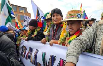 Bolivi : ansyen prezidan Evo Morales fè gwo manifestasyon kont prezidan Luis Arce