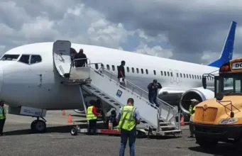 Otorite ameriken depòte 135 Dominiken ki te kondane pou krim Etazini