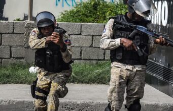 Lapolis touye plis pase yon kenzèn bandi nan Akayè ak Ba Latibonit