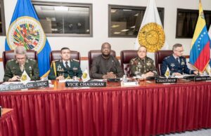 Minis Defans Ayiti a di gouvènman an vle fòme 20 000 sòlda pandan senk pwochen ane yo