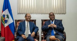 PM Conille bay prezidan Voltaire eksplikasyon sou prezans mèsenè etranje nan Pòtoprens