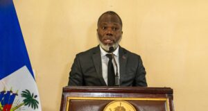 Konseye-Prezidan, Frinel Joseph, retounen Pòtoprens apre yon vwayaj Etazini