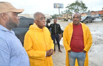 Gouvènman an di li ogmante èd li bay moun deplase yo