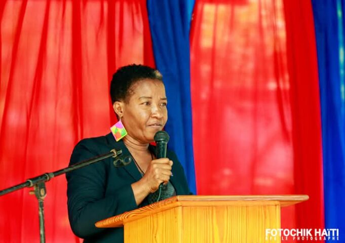 Akademi Kreyòl Ayisyen depoze valiz nan Depatman Nò ak Nòdès pou mwa kreyòl 2025 lan