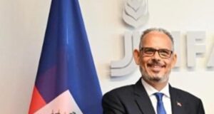 Plizyè òganizasyon denonse dekrè-lwa minye gouvènman Fils-Aimé a